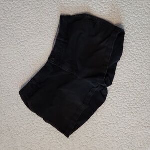 Amazon Essentials black mid rise chino shorts